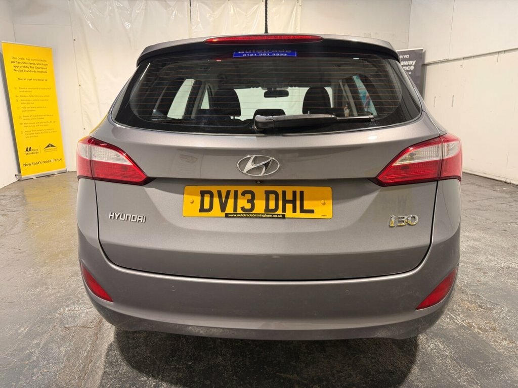 Hyundai I30 1.6L Style Nav DV13DHL Grey #4