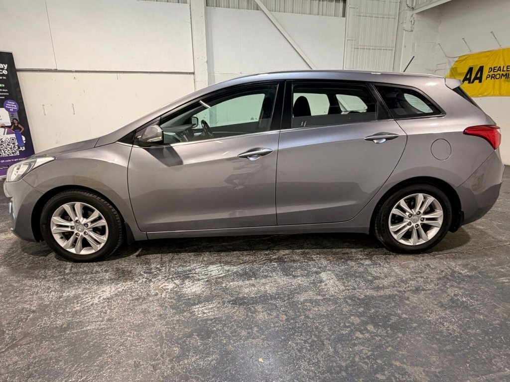 Hyundai I30 1.6L Style Nav DV13DHL Grey #2