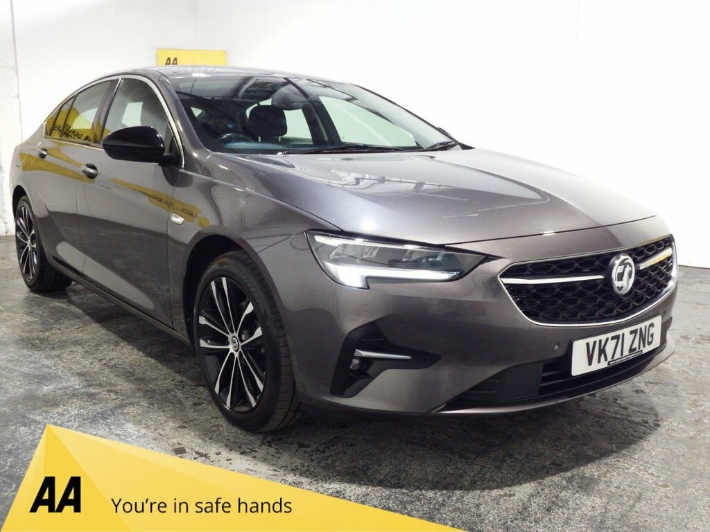 Vauxhall Insignia 1.5L Se Edition Grey
