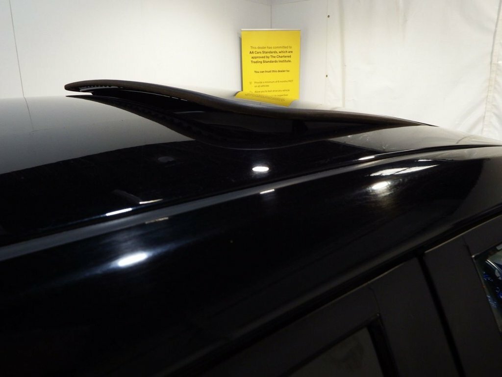 Hyundai I10 1.2L Premium Se VX17JWD Black #3