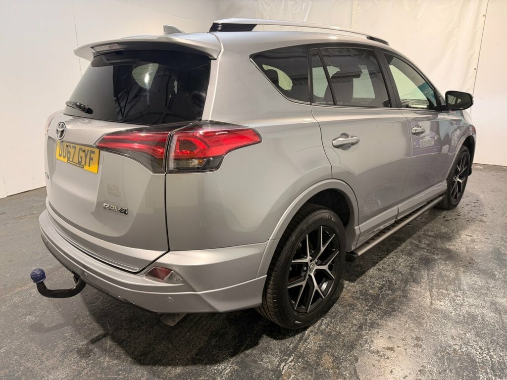 Toyota Rav 4 2L Icon DU67GYF Silver #5