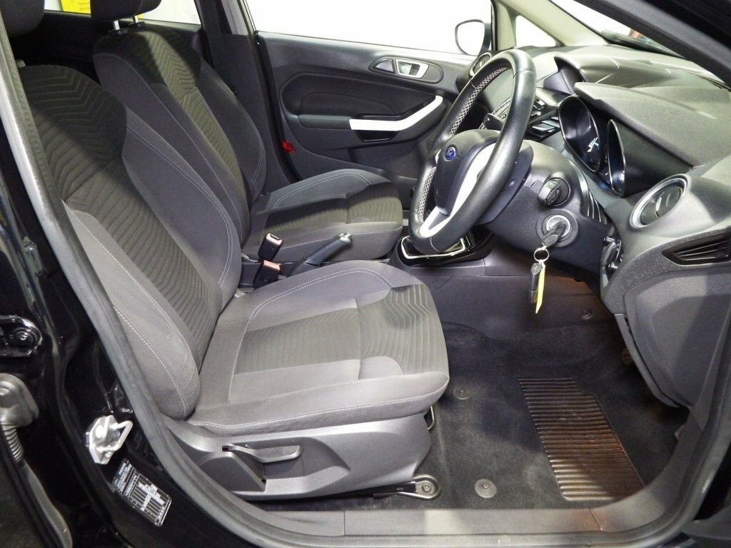 Ford Fiesta 1L Zetec Black Edition BV66LZJ Black #4