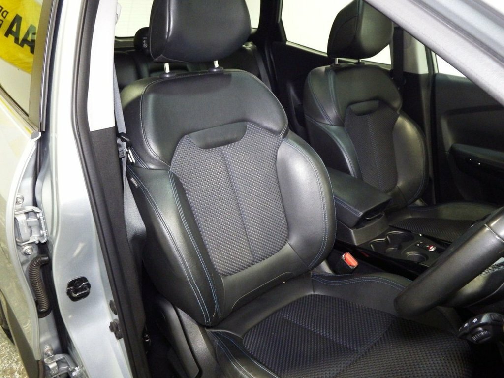 Renault Kadjar 1.3L S Edition CK70DFL Grey #3