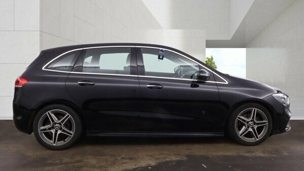 Mercedes-Benz B Class 1.3L Amg Line Black #3