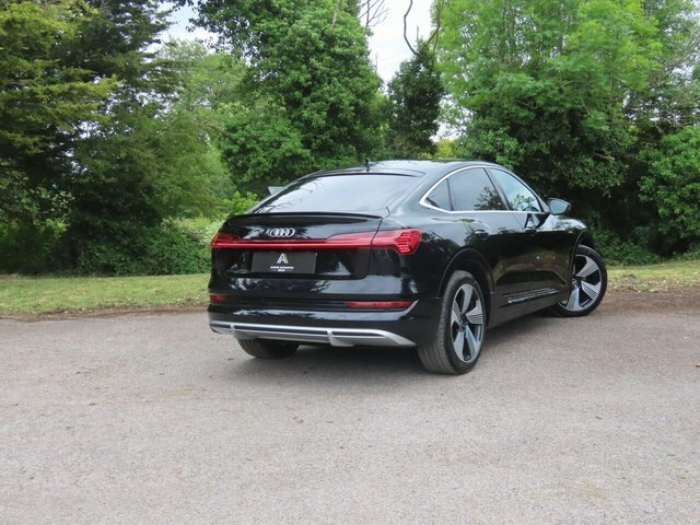 Audi E-tron Sportback Quattro S Line YS21NRN Black #2