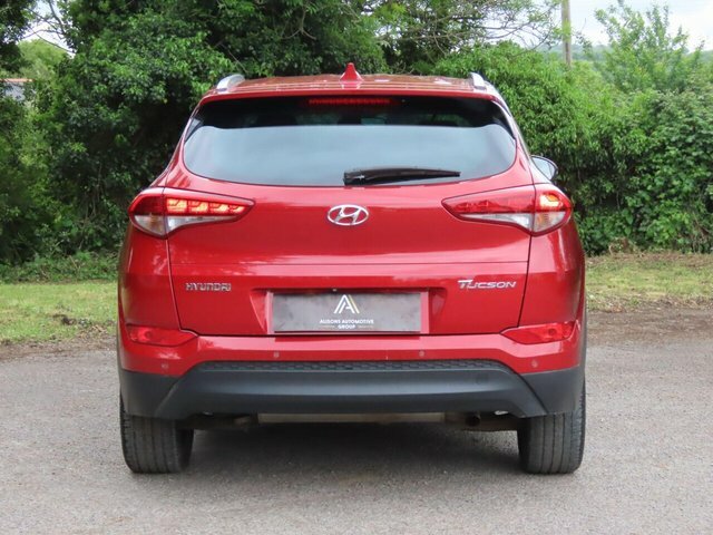 Hyundai Tucson Automatic NX67XWE Red #5