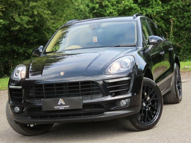 Porsche Macan D S Pdk Black