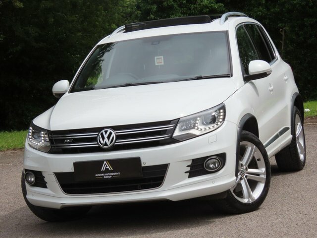 Volkswagen Tiguan Tiguan R Line Tdi Bluemotion Technology 4Motion EG15FZK White #2