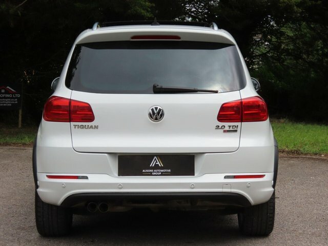 Volkswagen Tiguan Tiguan R Line Tdi Bluemotion Technology 4Motion EG15FZK White #6