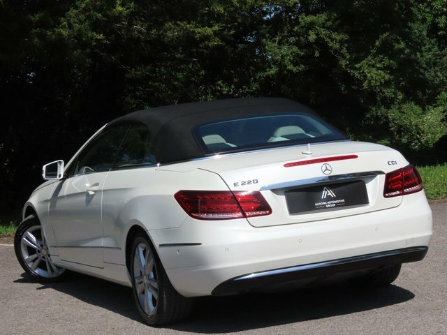 Mercedes-Benz E Class E220 Se Cdi LN64HZF White #6
