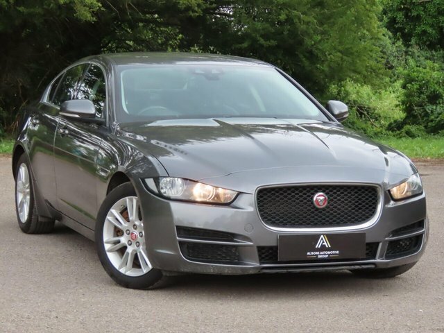 Jaguar XE Automatic VN18LGW Grey #3