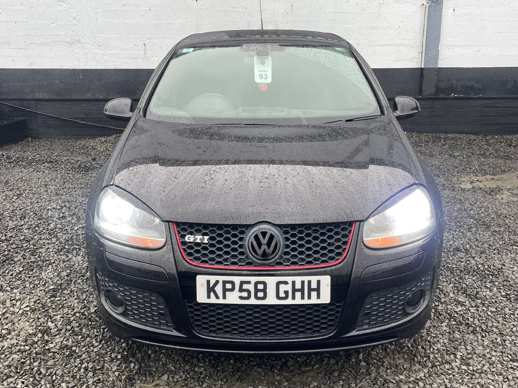 Volkswagen Golf Gti Pirelli Black #2