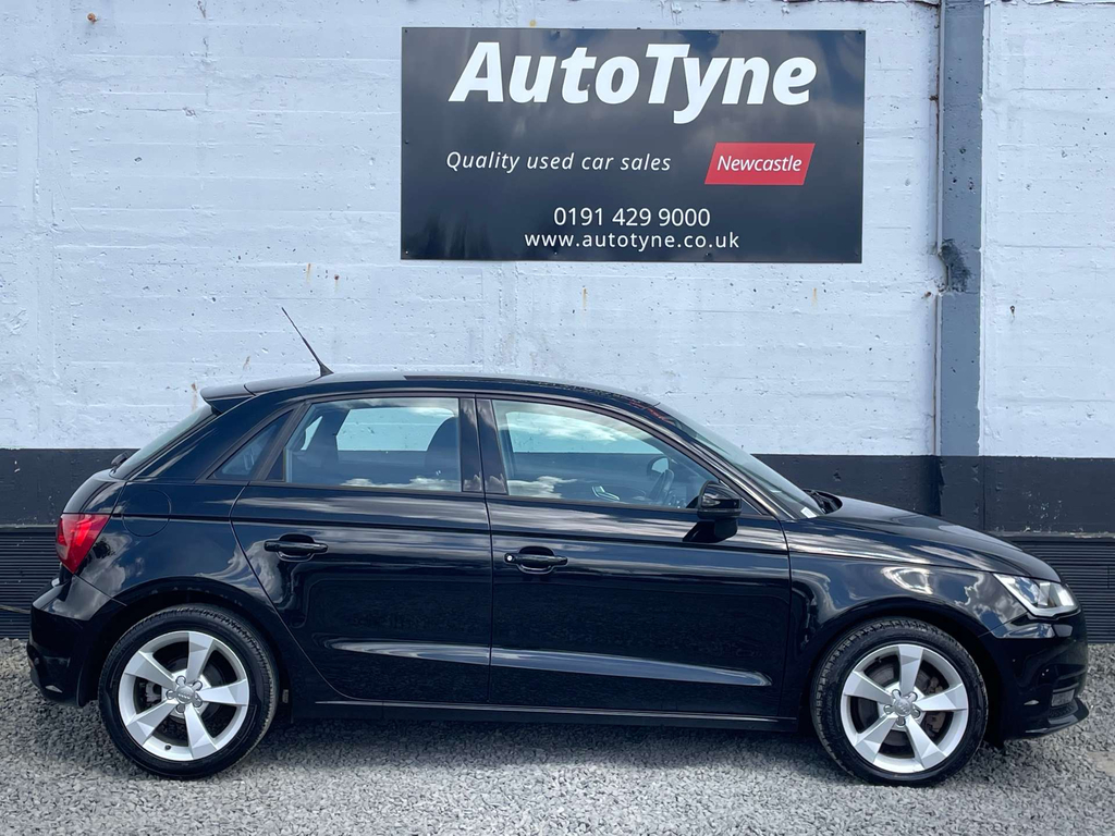 Audi A1 Sportback Tfsi Sport SF66CRA  #4