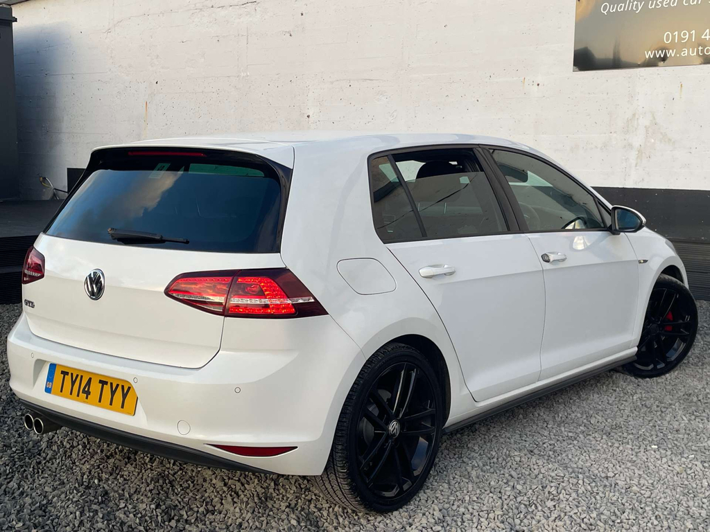 Volkswagen Golf Gtd #6