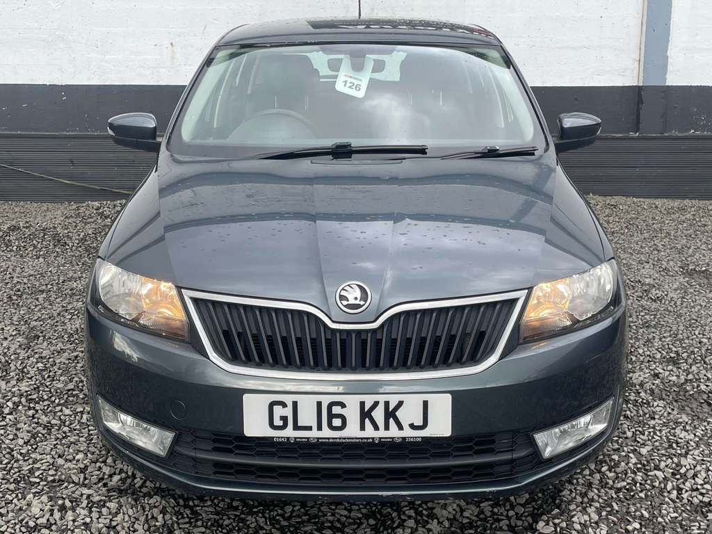 Skoda Rapid Spaceback Spaceback Se Tech Hatchback Euro 6  #2
