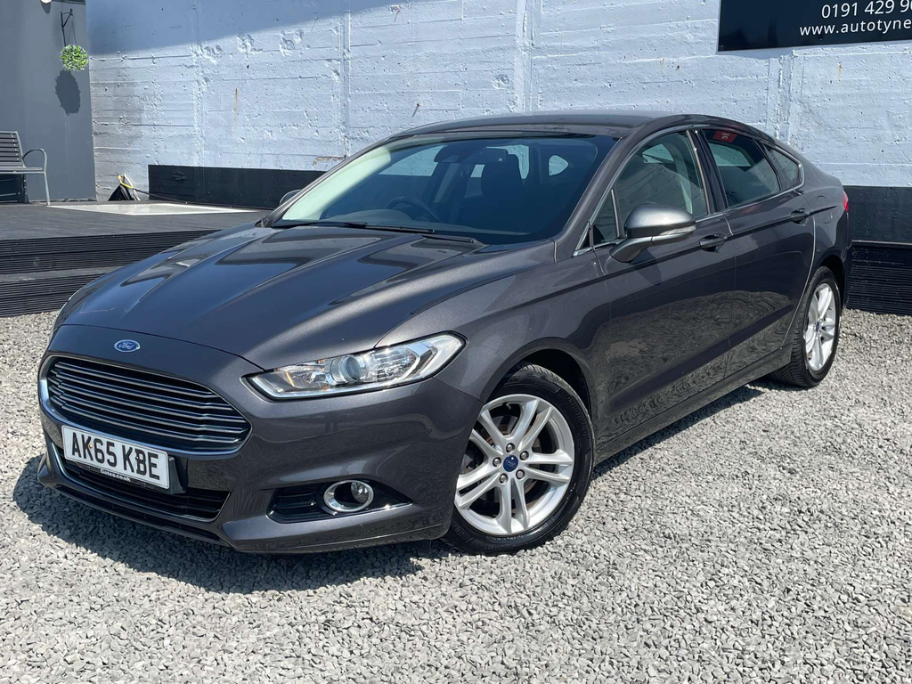 Ford Mondeo 1.5T Ecoboost Titanium Hatchback Euro Grey #3