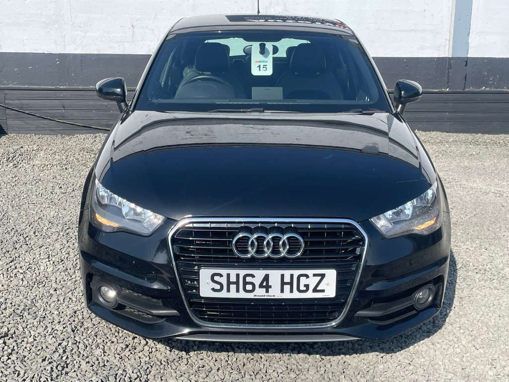 Audi A1 S Line Sportback Euro 5 Ss SH64HGZ Black #2