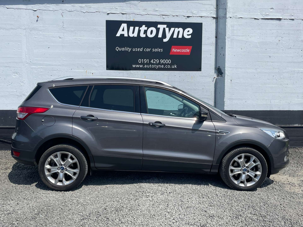 Ford Kuga Titanium Suv Awd Euro 5 MD63GYP #4