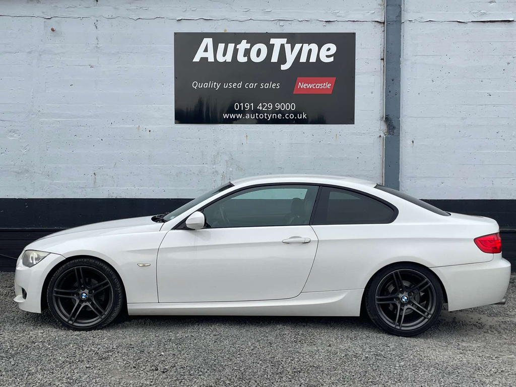 BMW 3 Series M Sport Coupe Euro 5 LV11FSS #4