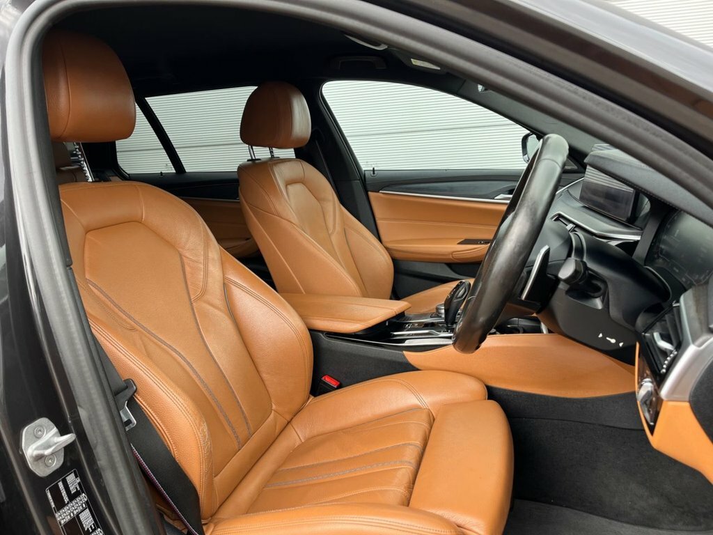 BMW 5 Series 3L M Sport GJ70BHA Grey #6