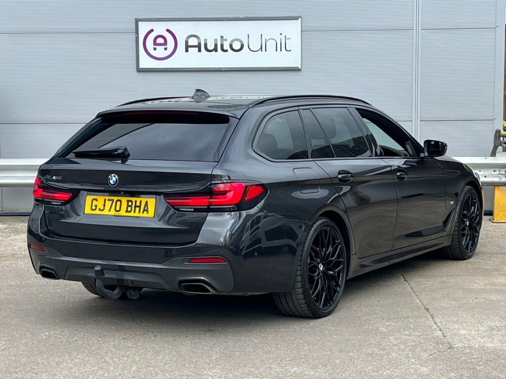 BMW 5 Series 3L M Sport GJ70BHA Grey #4