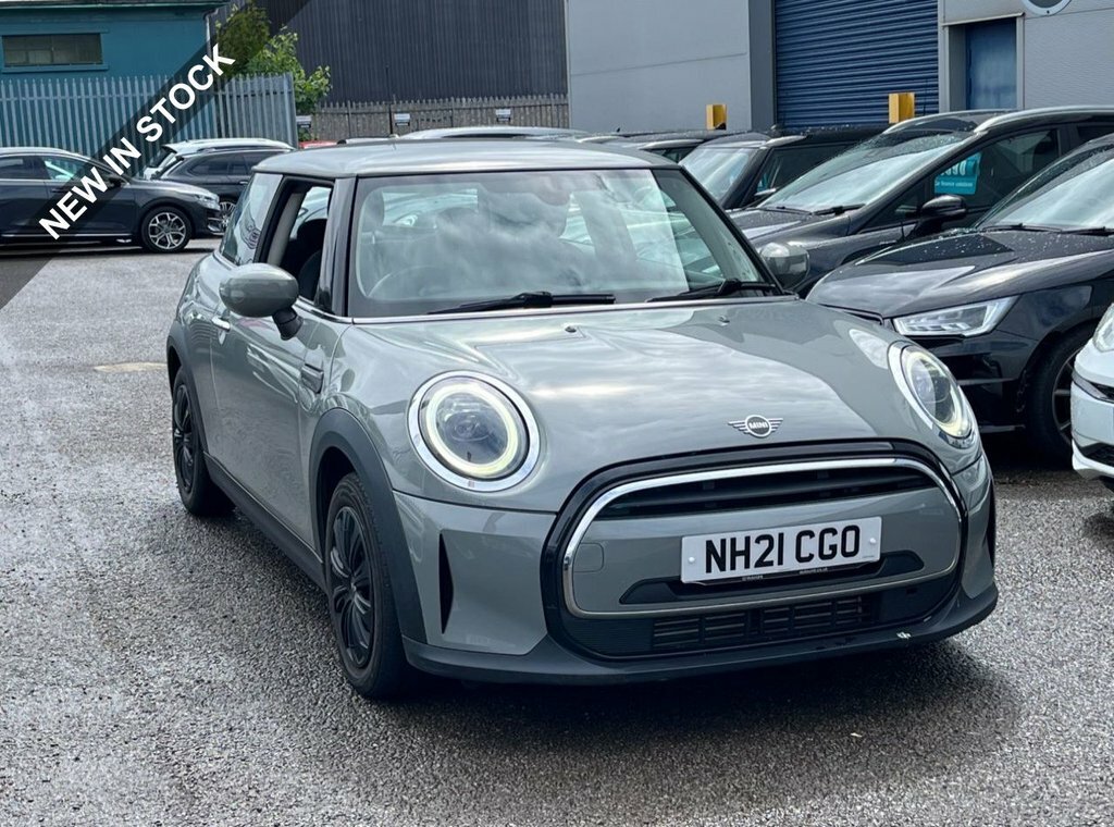Mini Hatch 1.5L One Classic Grey