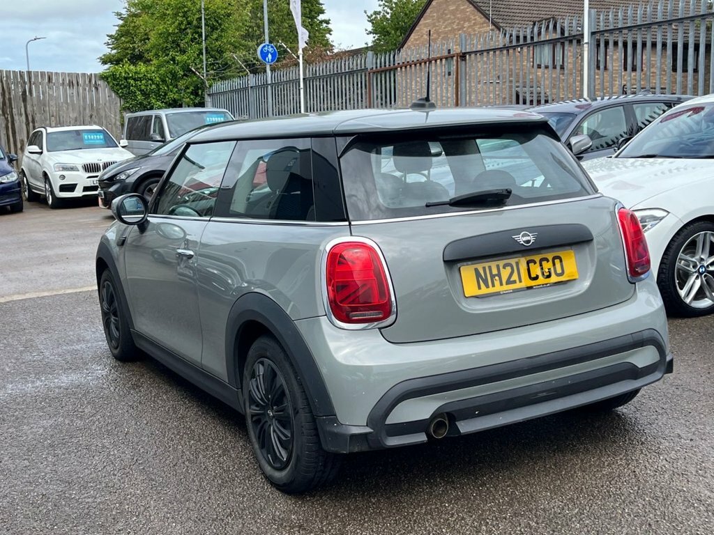 Mini Hatch 1.5L One Classic NH21CGO Grey #3