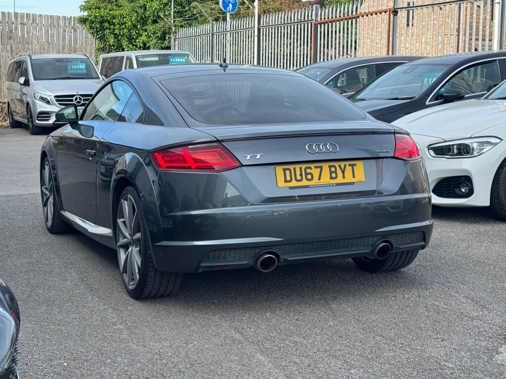 Audi TT 2L Black Edition DU67BYT Grey #3