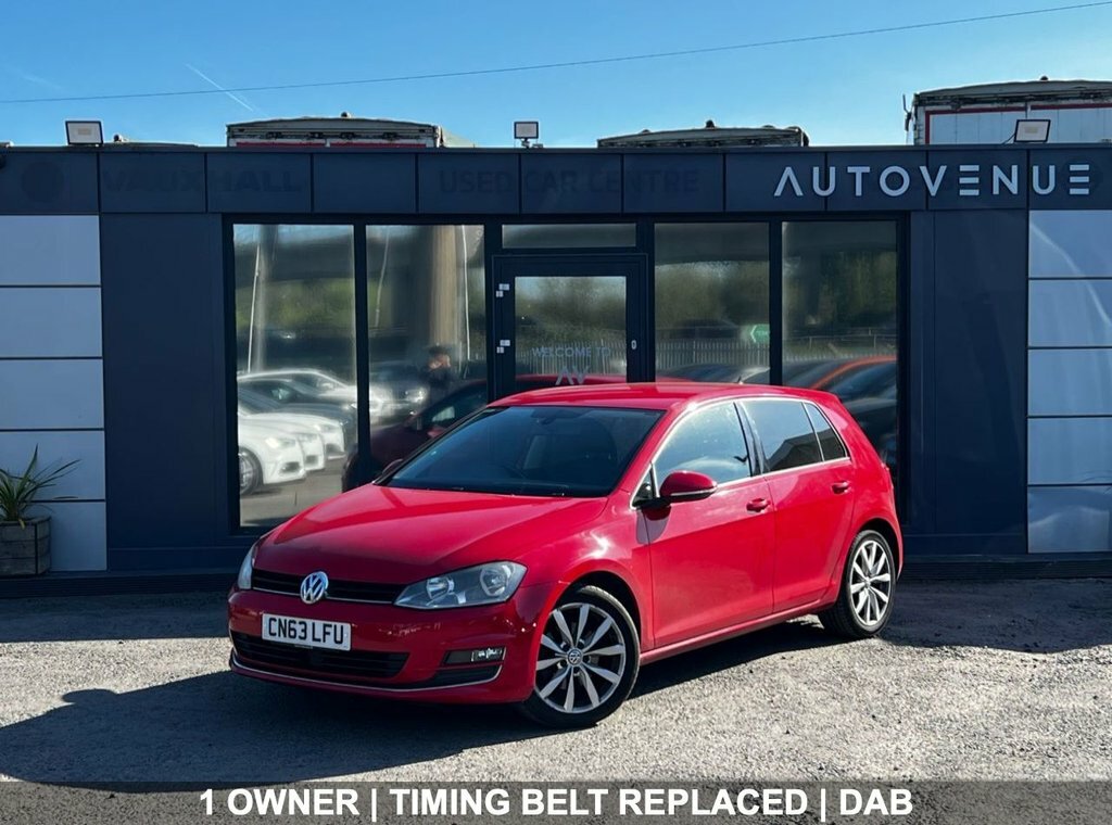 Volkswagen Golf 1.4L Gt Red