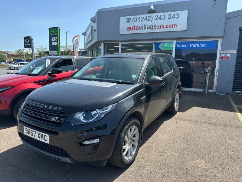 Land Rover Discovery Sport 2.0 Td4 180 Se Tech - 2017 67 BK67XMC Black #2