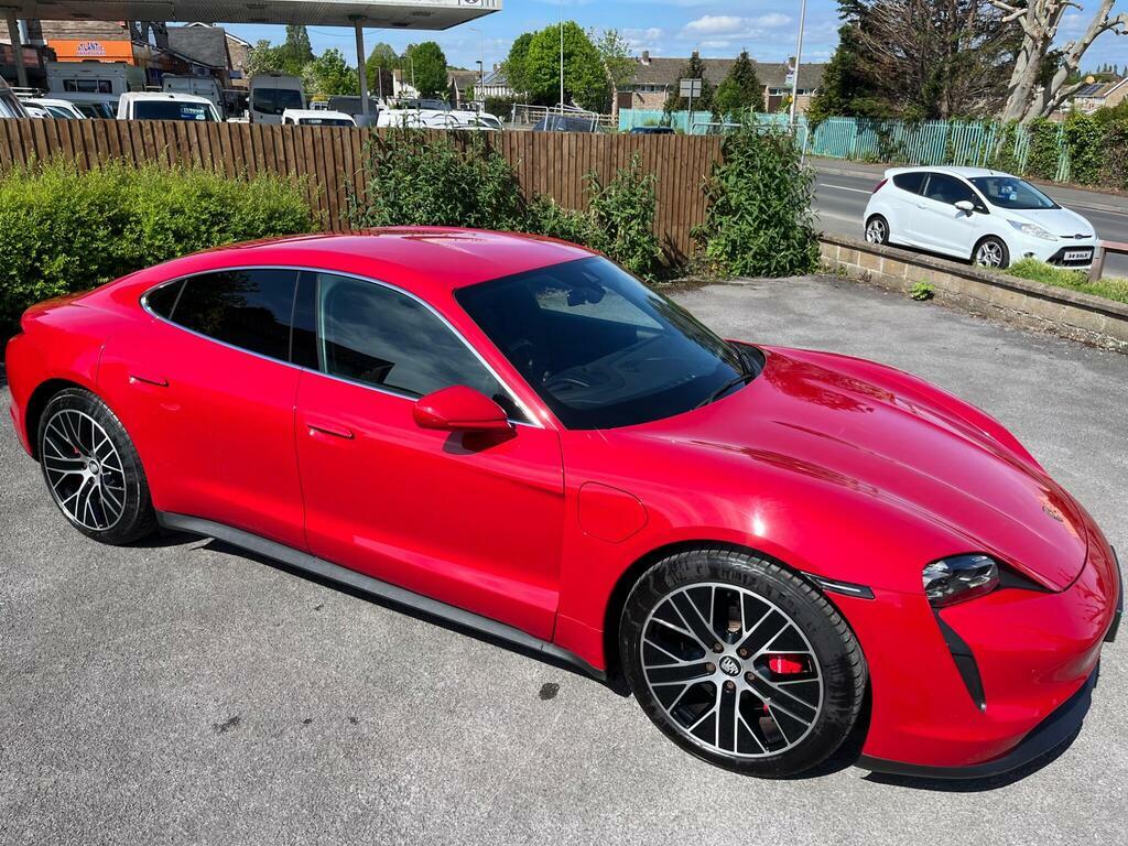 Porsche Taycan Performance 79.2Kwh 4S 4Wd Red