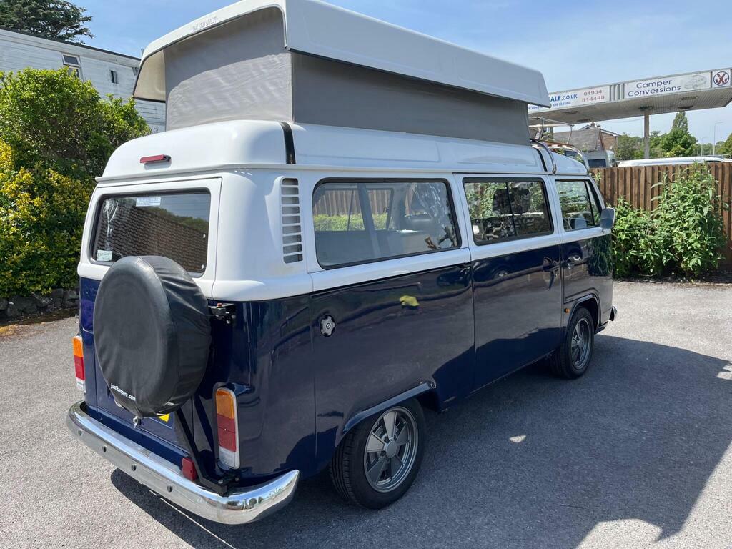 Volkswagen  Petrol Blue #24