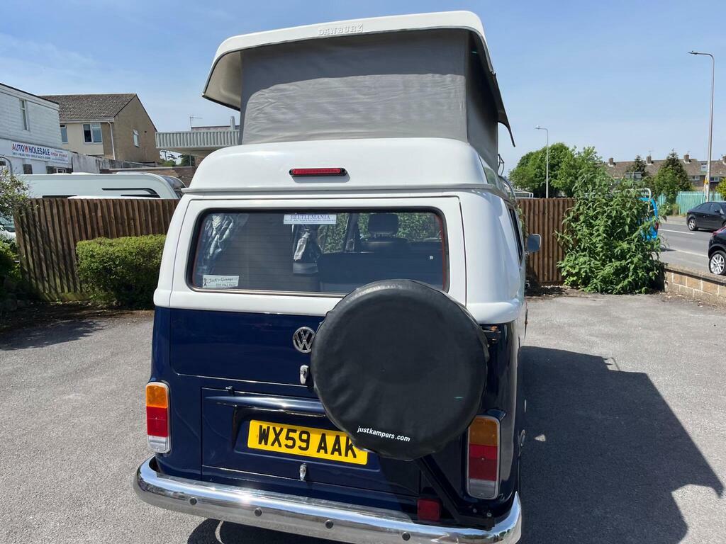 Volkswagen  Petrol Blue #30
