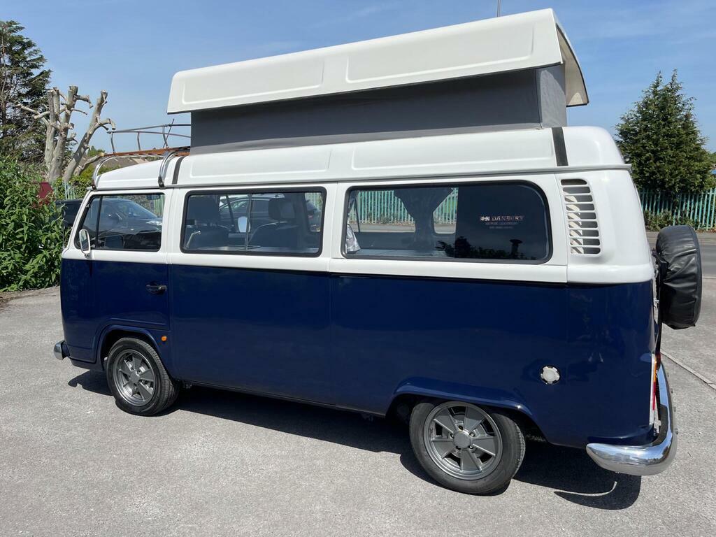 Volkswagen  Petrol Blue #14