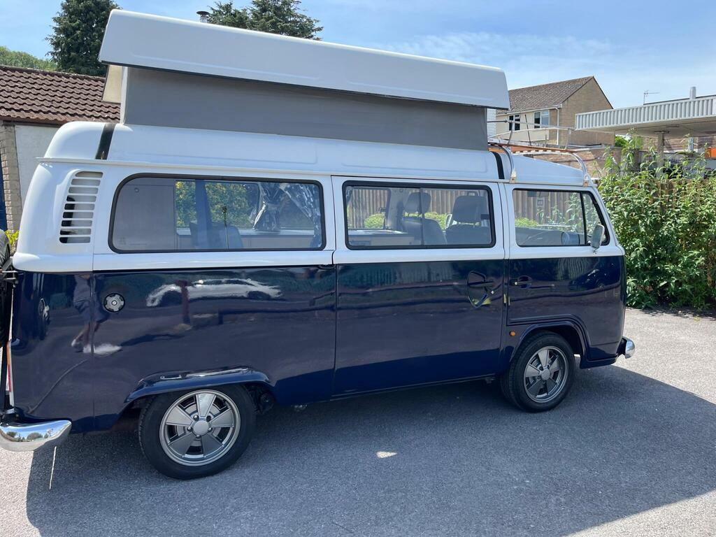 Volkswagen  Petrol Blue #26