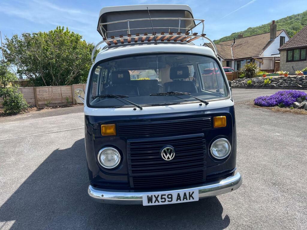 Volkswagen  Petrol Blue #7