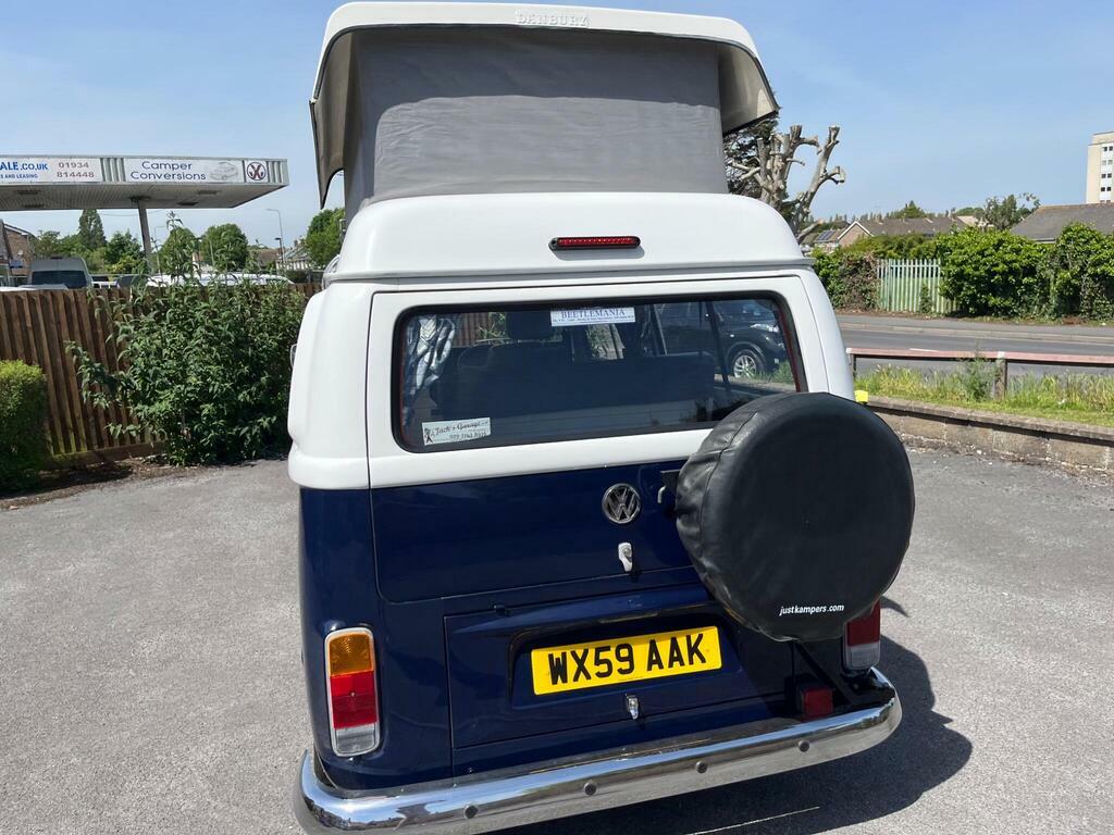 Volkswagen  Petrol Blue #21