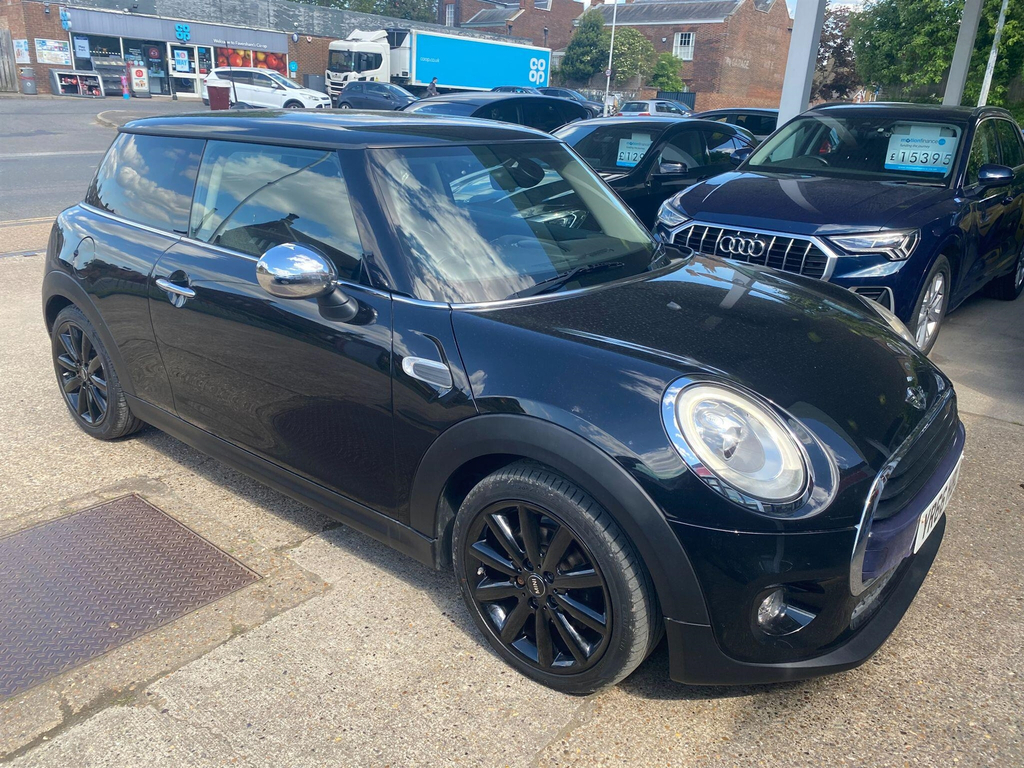 Mini Hatch 1.5 Cooper D Euro 6 Ss YR66HBL Black #2