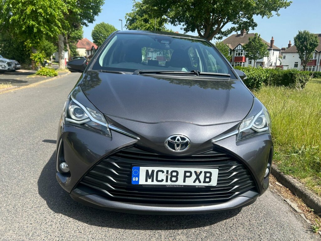 Toyota Yaris 1.5 Vvt-i Icon Euro 6 Grey #2