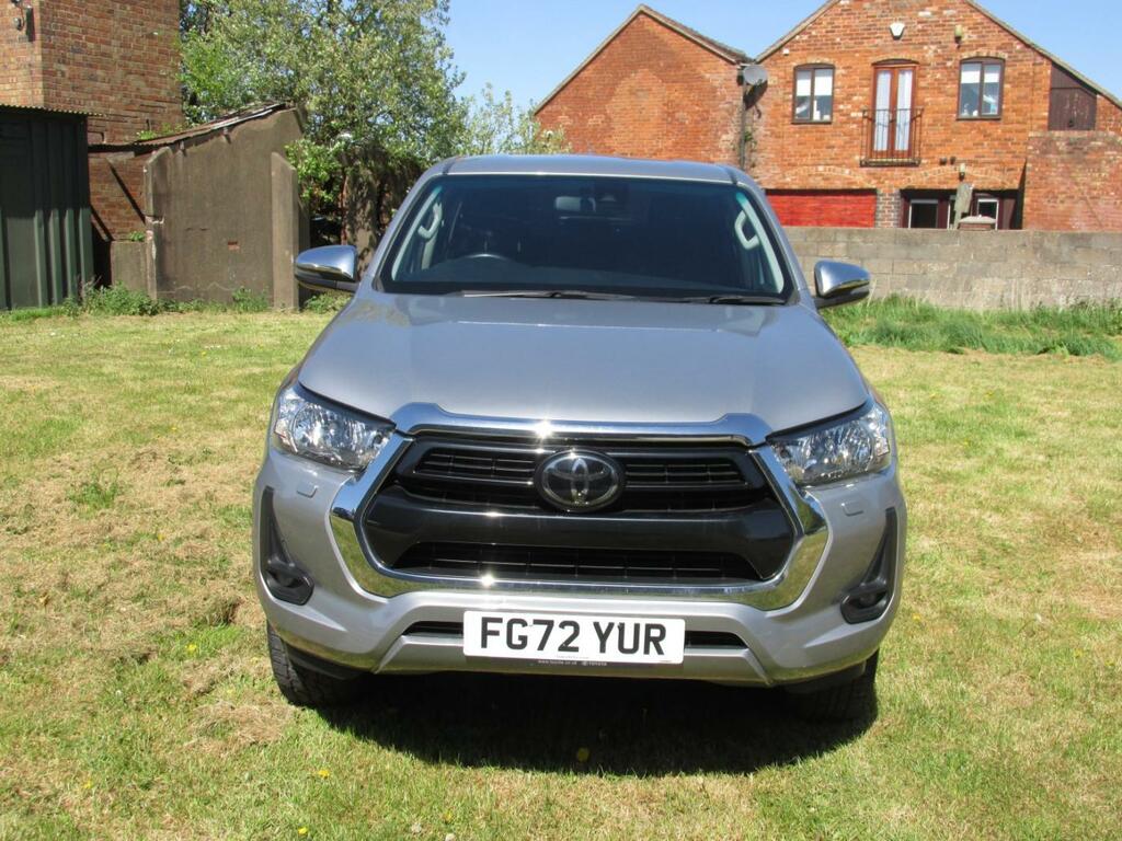 Toyota HILUX Icon 4X4 2.4 D-4d Dcb Silver #2