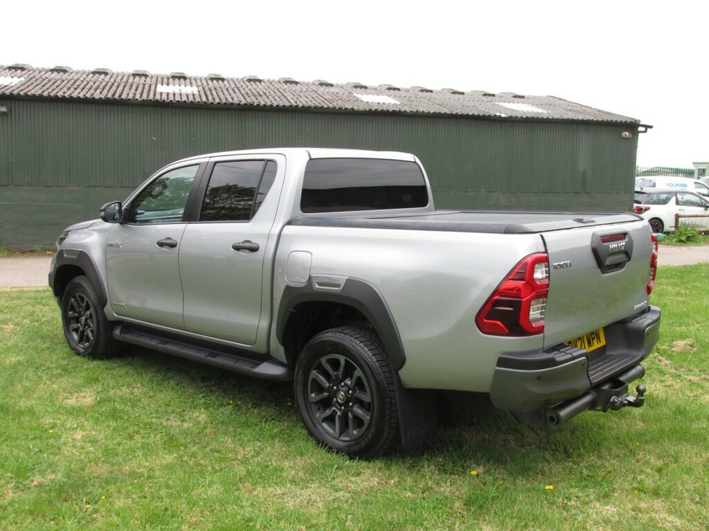 Toyota HILUX Invincible 2.8 X 4Wd D-4d Dcb RV21WPN Silver #5