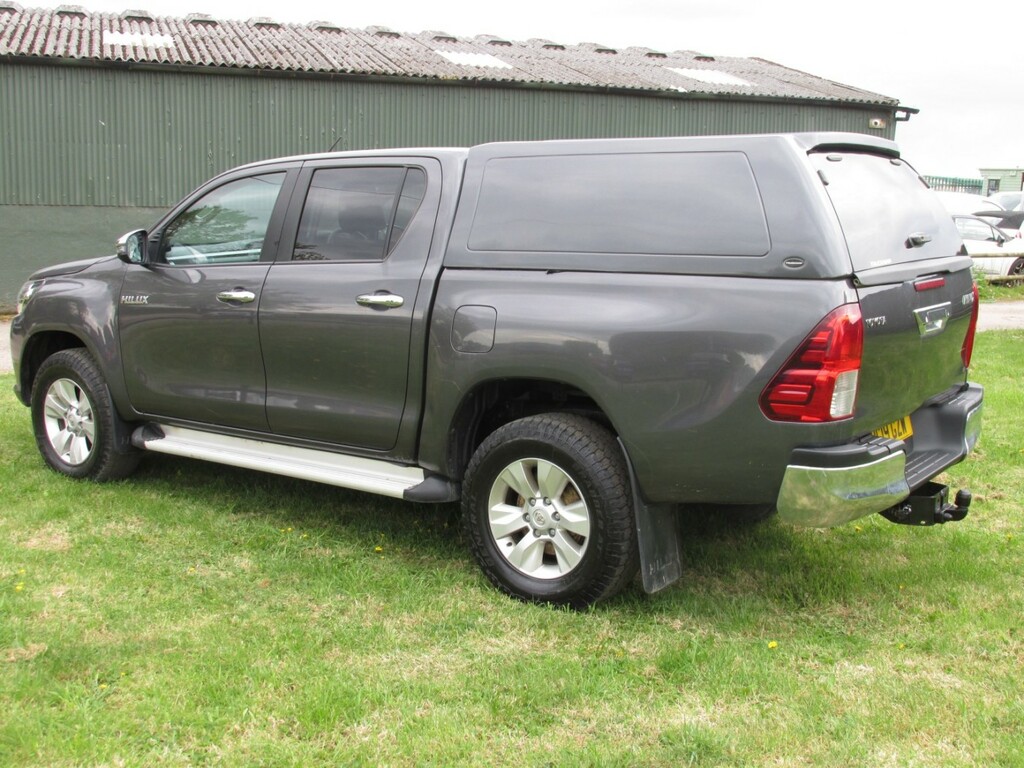 Toyota HILUX Icon 4X4 D-4d Dcb HG19GZW Grey #6