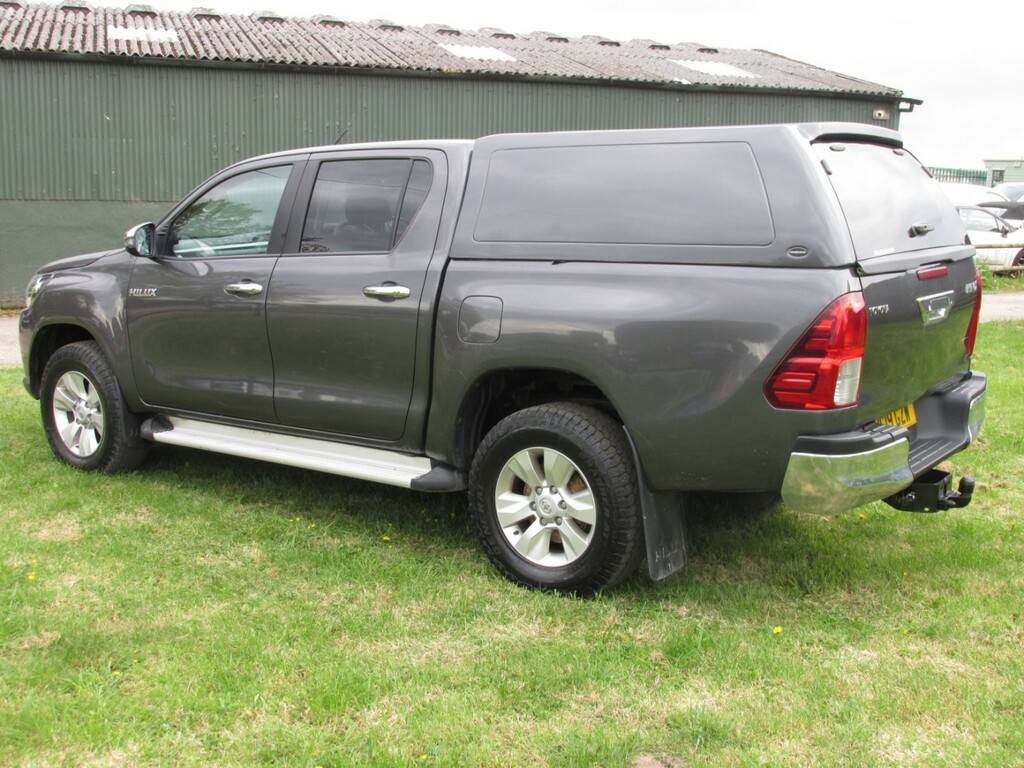 Toyota HILUX Icon 4X4 D-4d Dcb HG19GZW Grey #5