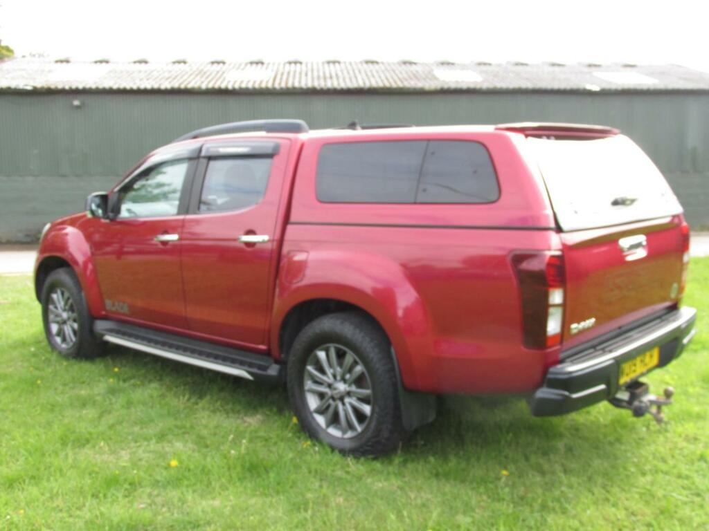 Isuzu D-Max 1.9 Blade Dcb Red #5
