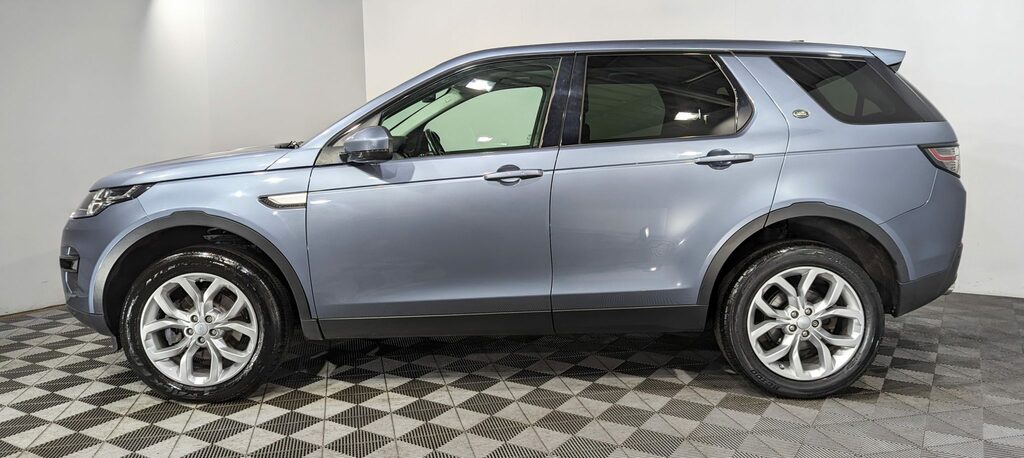 Land Rover Discovery Sport 2.0 Td4 180 Hse DYZ2190 Blue #3