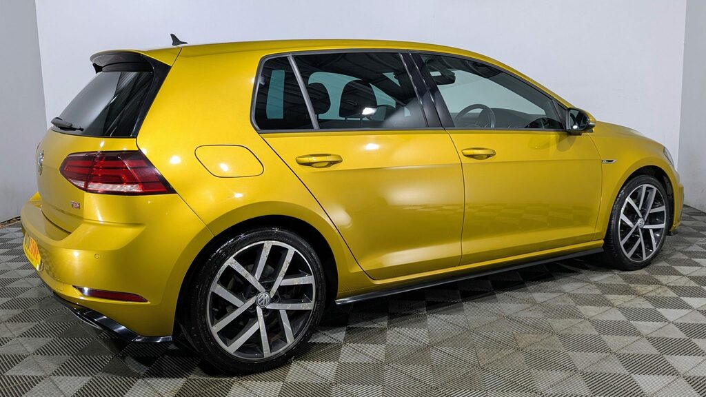 Volkswagen Golf 1.5 Tsi Evo 150 R-line XNZ5253 Yellow #4