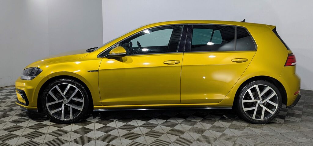Volkswagen Golf 1.5 Tsi Evo 150 R-line XNZ5253 Yellow #3