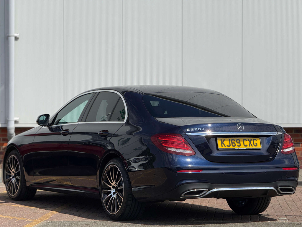 Mercedes-Benz E Class Amg Line Edition D KJ69CXG Blue #4