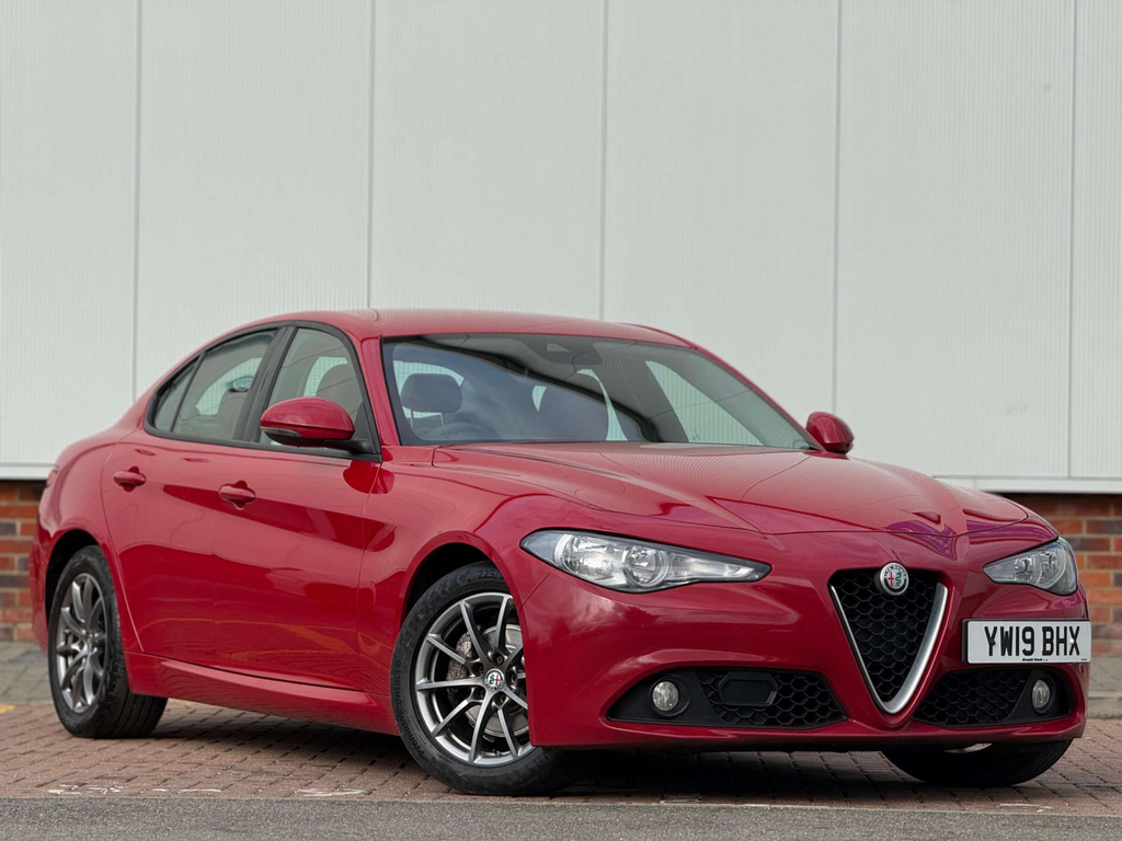 Alfa Romeo Giulia Super Td Red #2