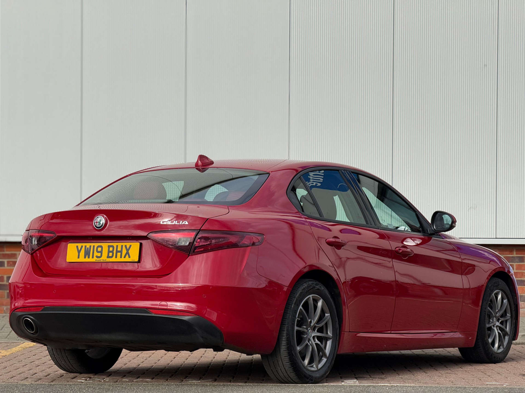 Alfa Romeo Giulia Super Td Red #6